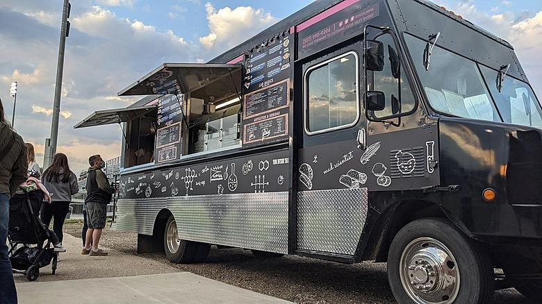 De opkomst van de vegan food truck